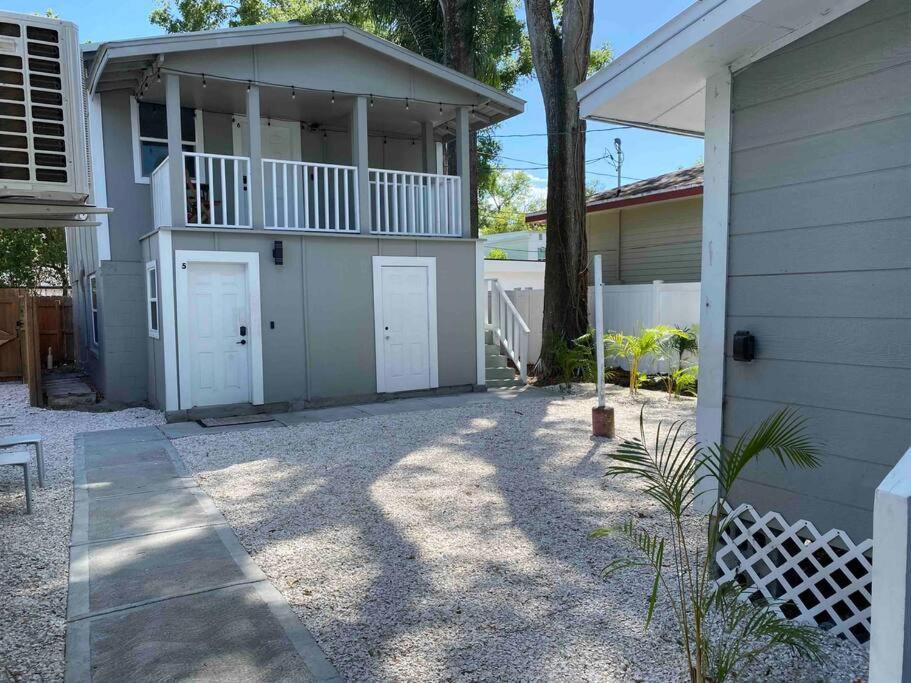 Chic Bungalow Apartment Steps From Armature Works & Downtown Riverwalk Tampa Dış mekan fotoğraf