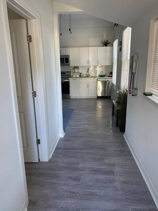 Chic Bungalow Apartment Steps From Armature Works & Downtown Riverwalk Tampa Dış mekan fotoğraf